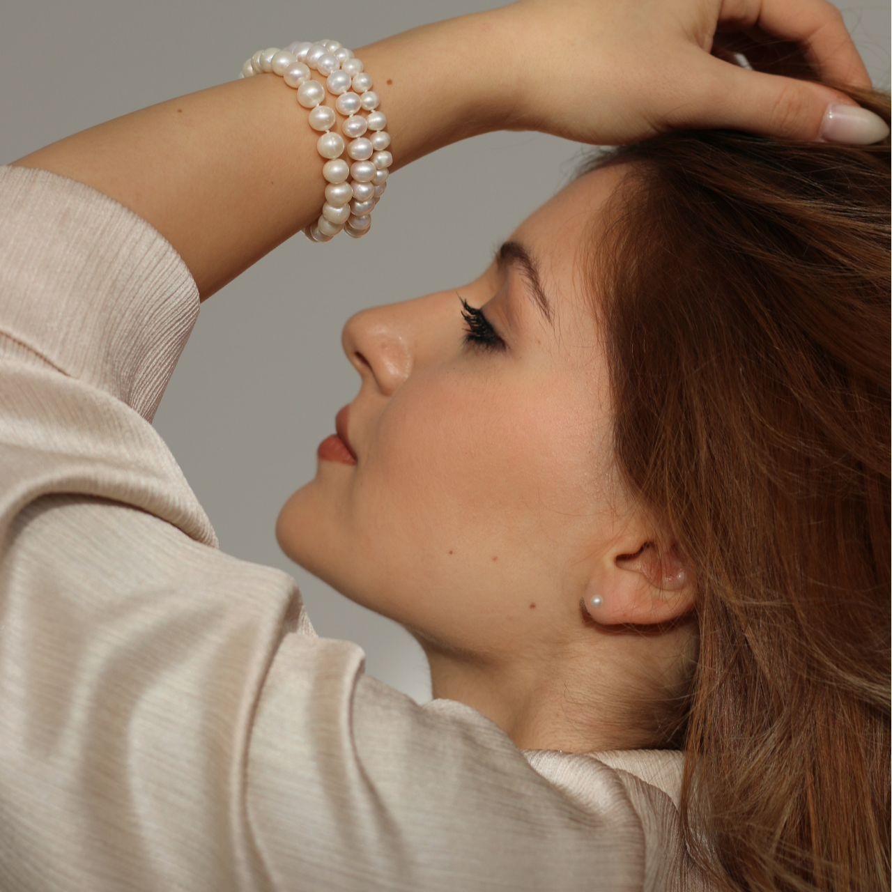Pearl stud earrings white – 925 silver, button shape